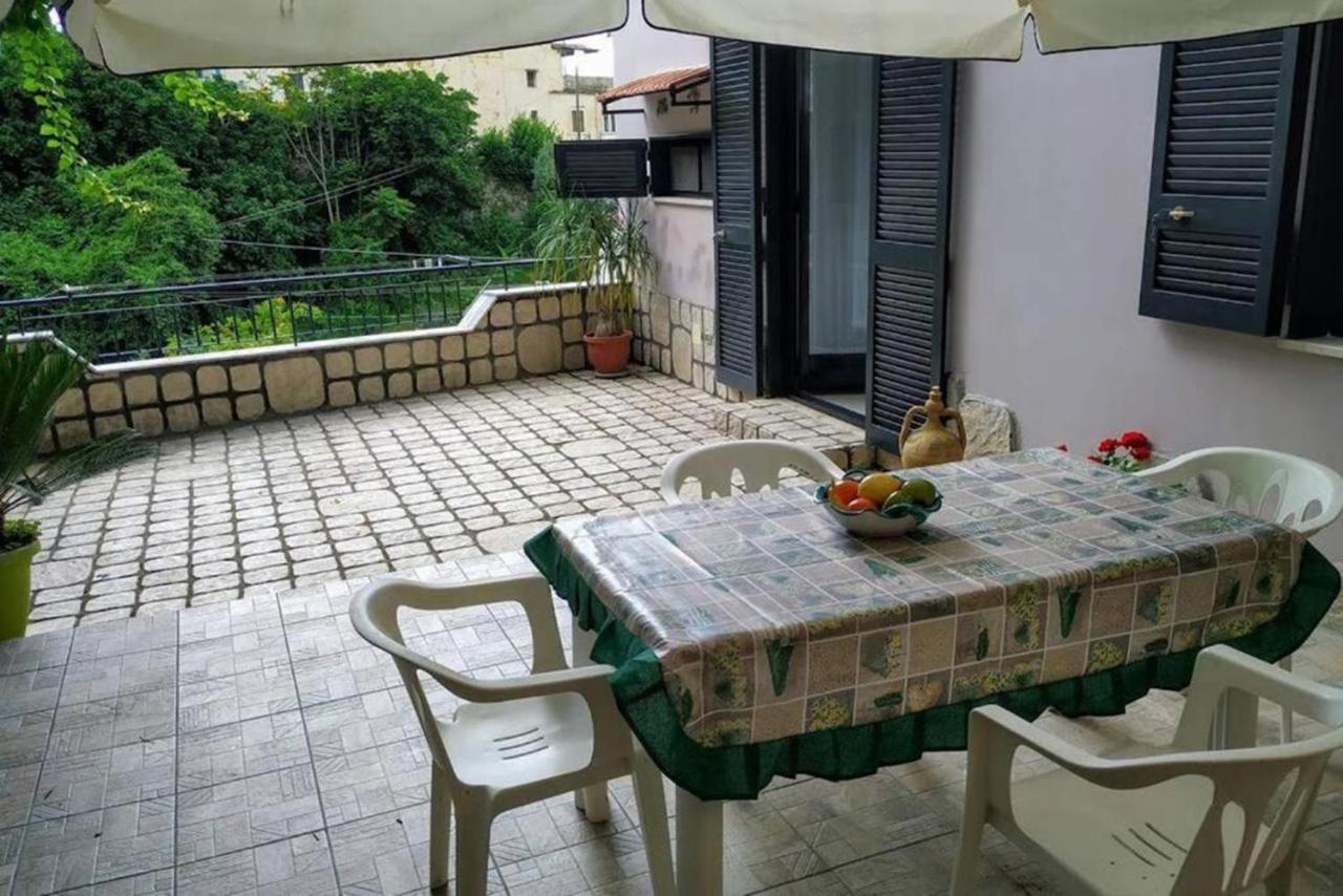 شقة Il Rifugio Di Pozzano كاستيلاّماري دي ستا المظهر الخارجي الصورة